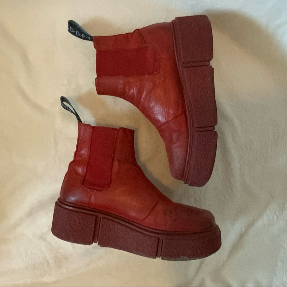 Red leather Chelsea boots red sole space edition platform boots size 8
